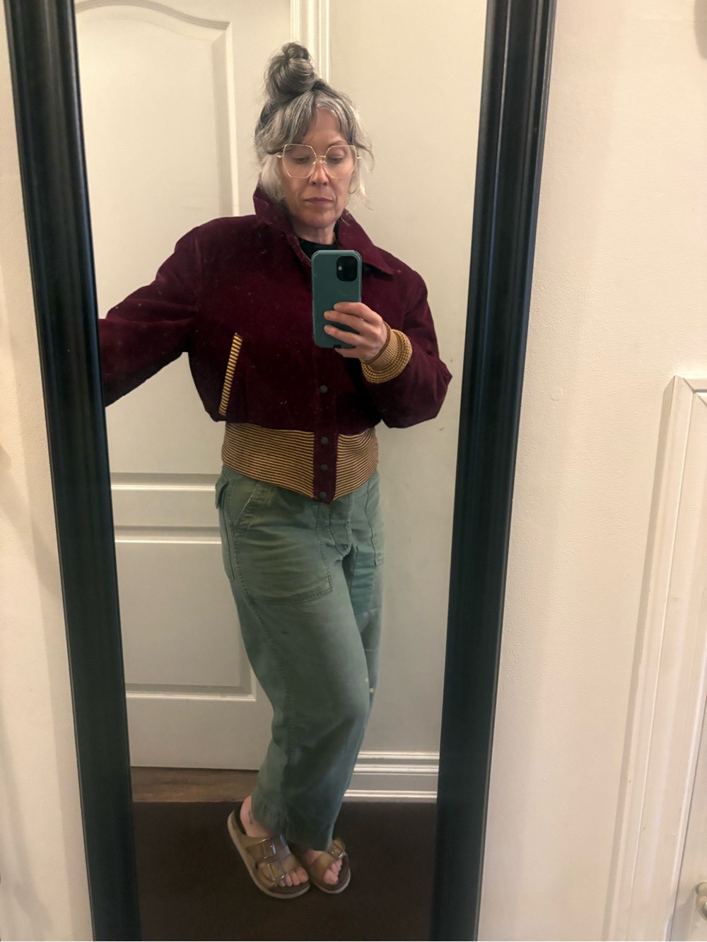 Vintage Unisex Varsity Burgundy Corduroy Bomber Jacket with Gold Trim - Picture 12 of 13